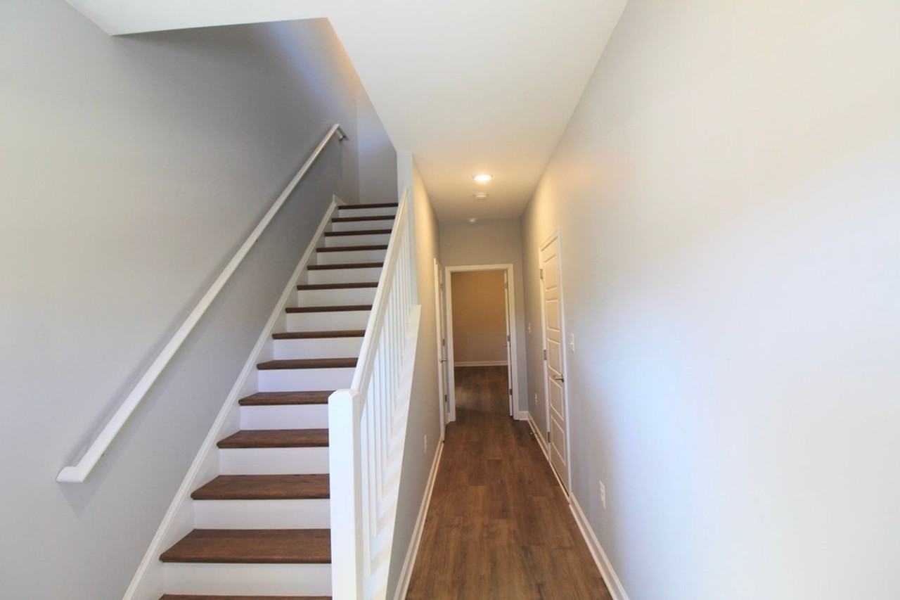 2888 Belgian Dr - Photo 5 of 36