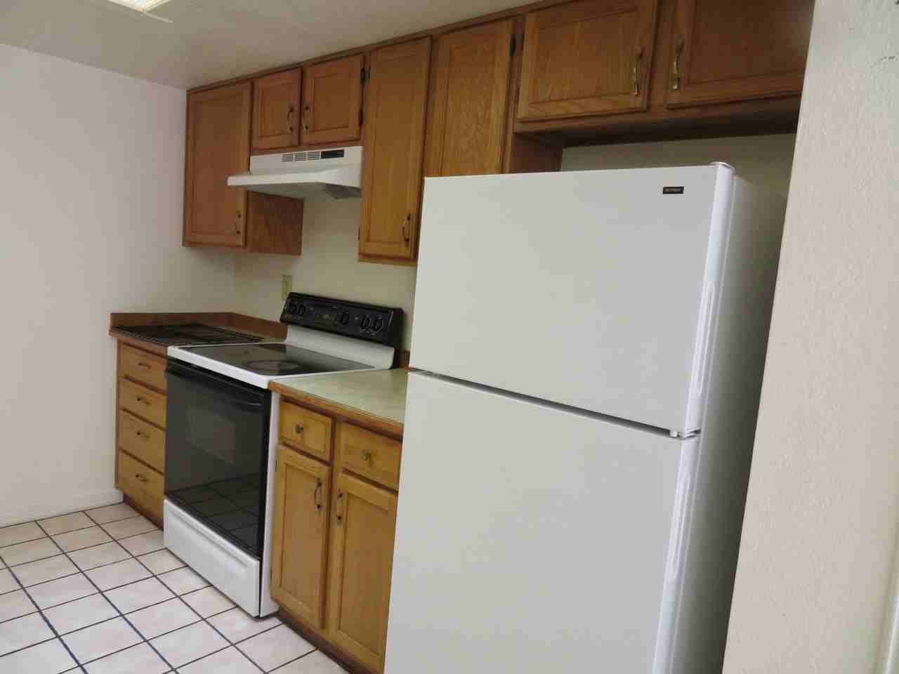 654 Rouault Ave - Photo 5 of 18