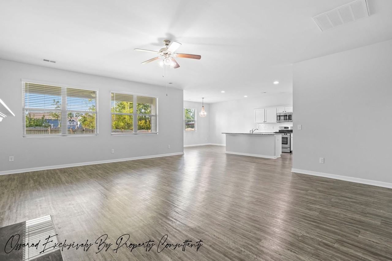 548 548 Rimer Rd - Photo 4 of 37