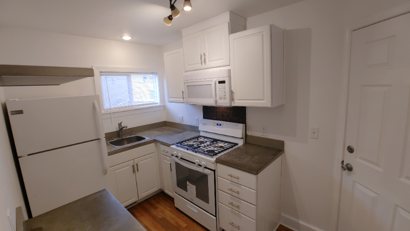 3320 S Schauer Ave #2 - Photo 2 of 14