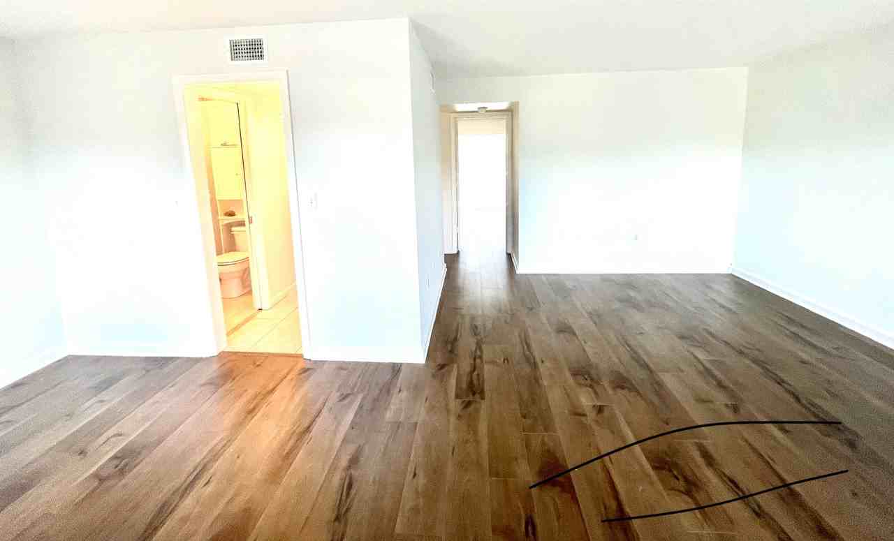 7801 11th St N #304 - Photo 2 of 18