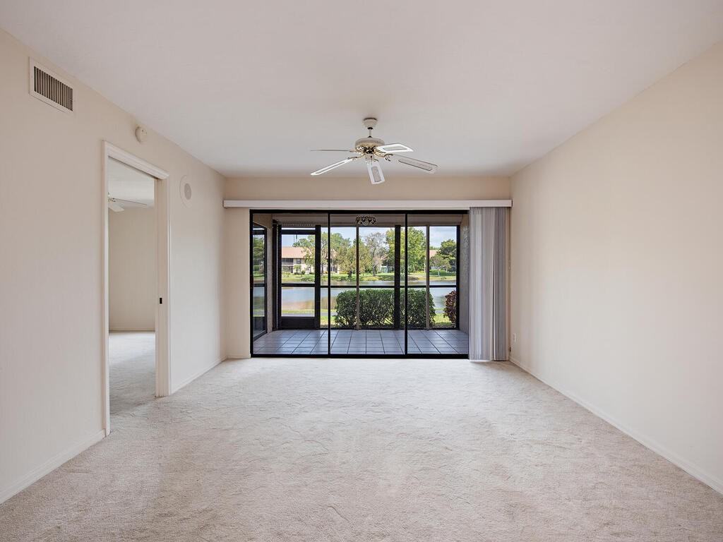 513 Lake Louise Cir #101 - Photo 3 of 15