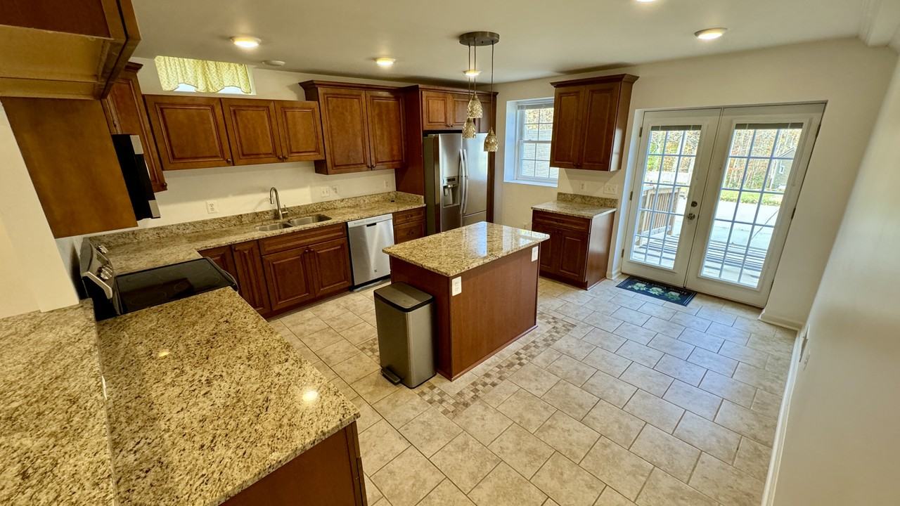 1608 Bulls Ln #B - Photo 2 of 20