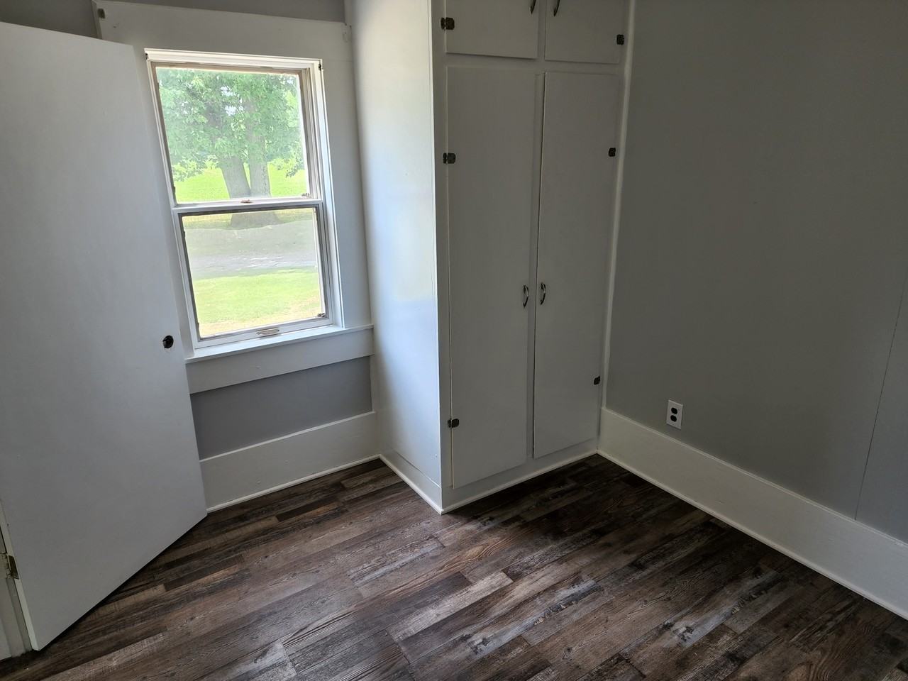 2759 Swartz Rd Ne #NA - Photo 2 of 13