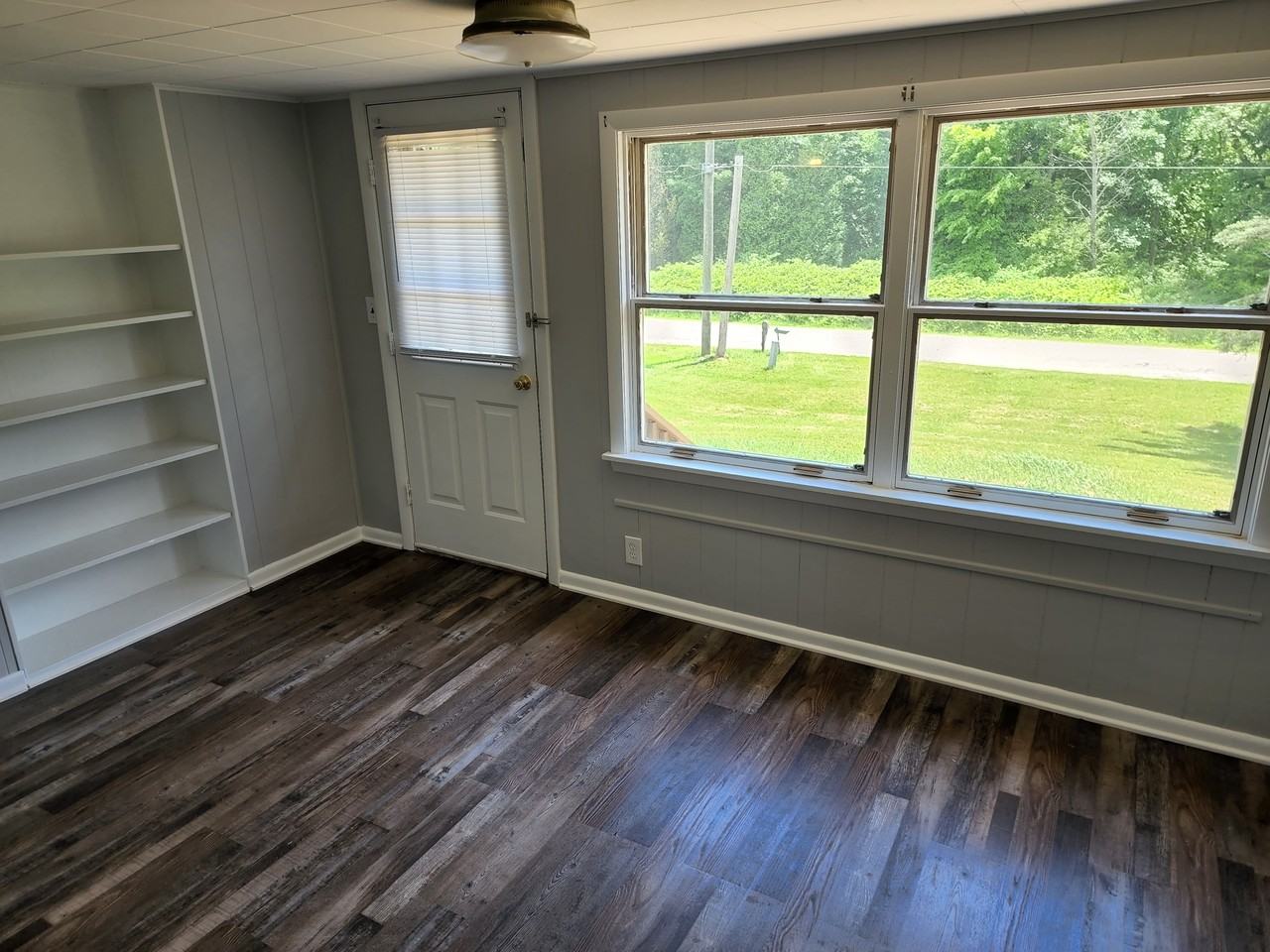 2759 Swartz Rd Ne #NA - Photo 3 of 13