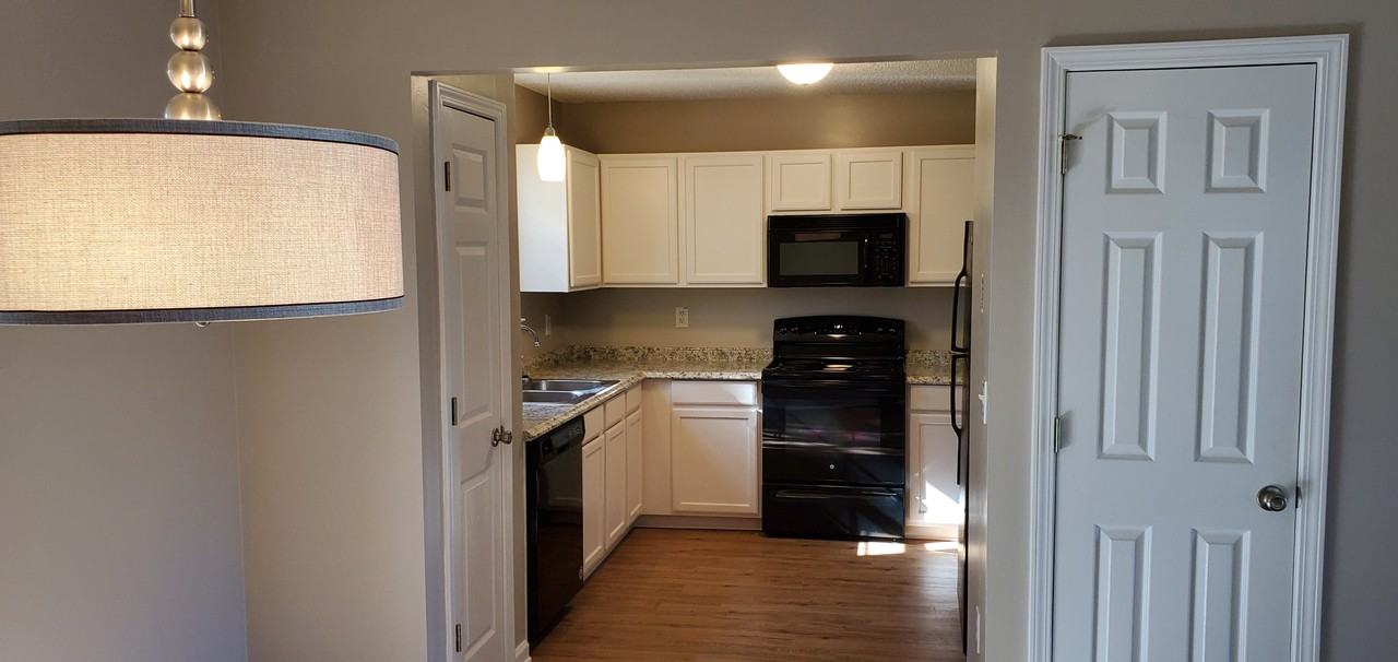 220 Cottonwood Creek Cir #NA - Photo 3 of 9