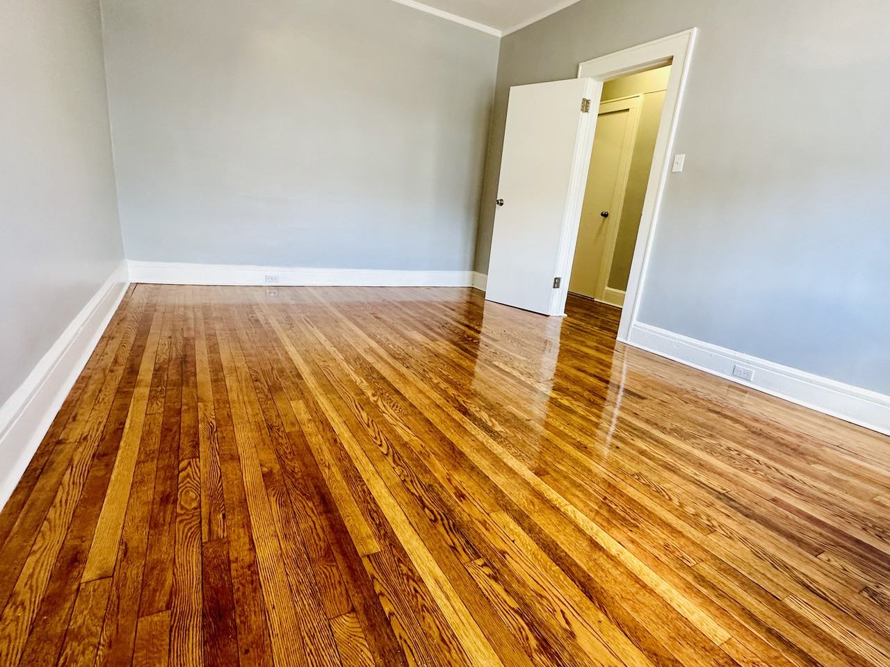 227 North Oraton Parkway #105 - Photo 3 of 12