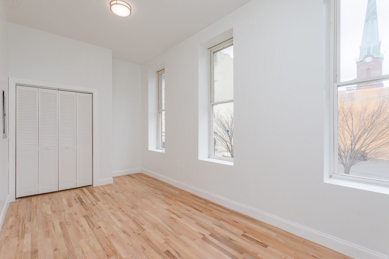 The Fulton - Photo 7 of 15