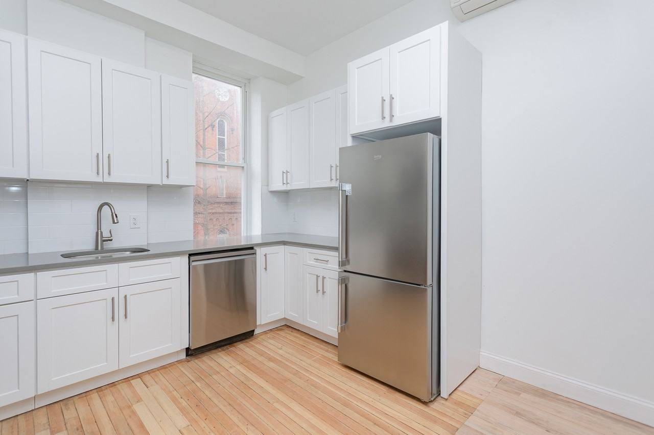 The Fulton - Photo 4 of 15