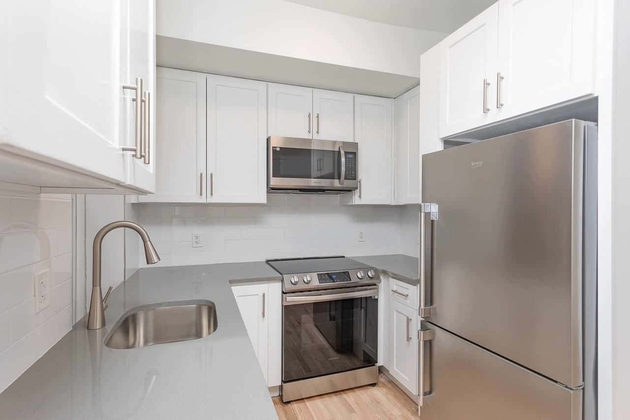 The Fulton - Photo 3 of 15