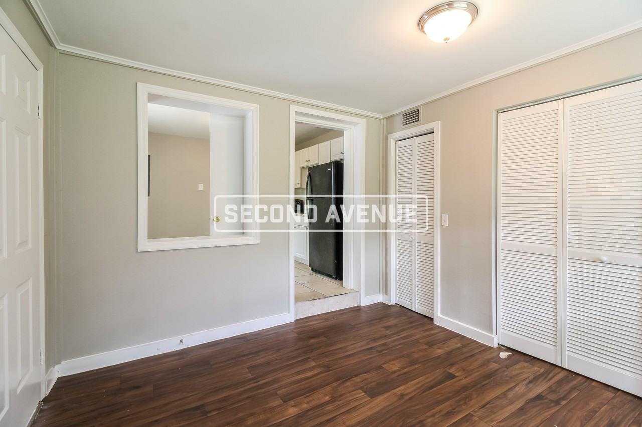 1544 Breton Rd - Photo 5 of 19