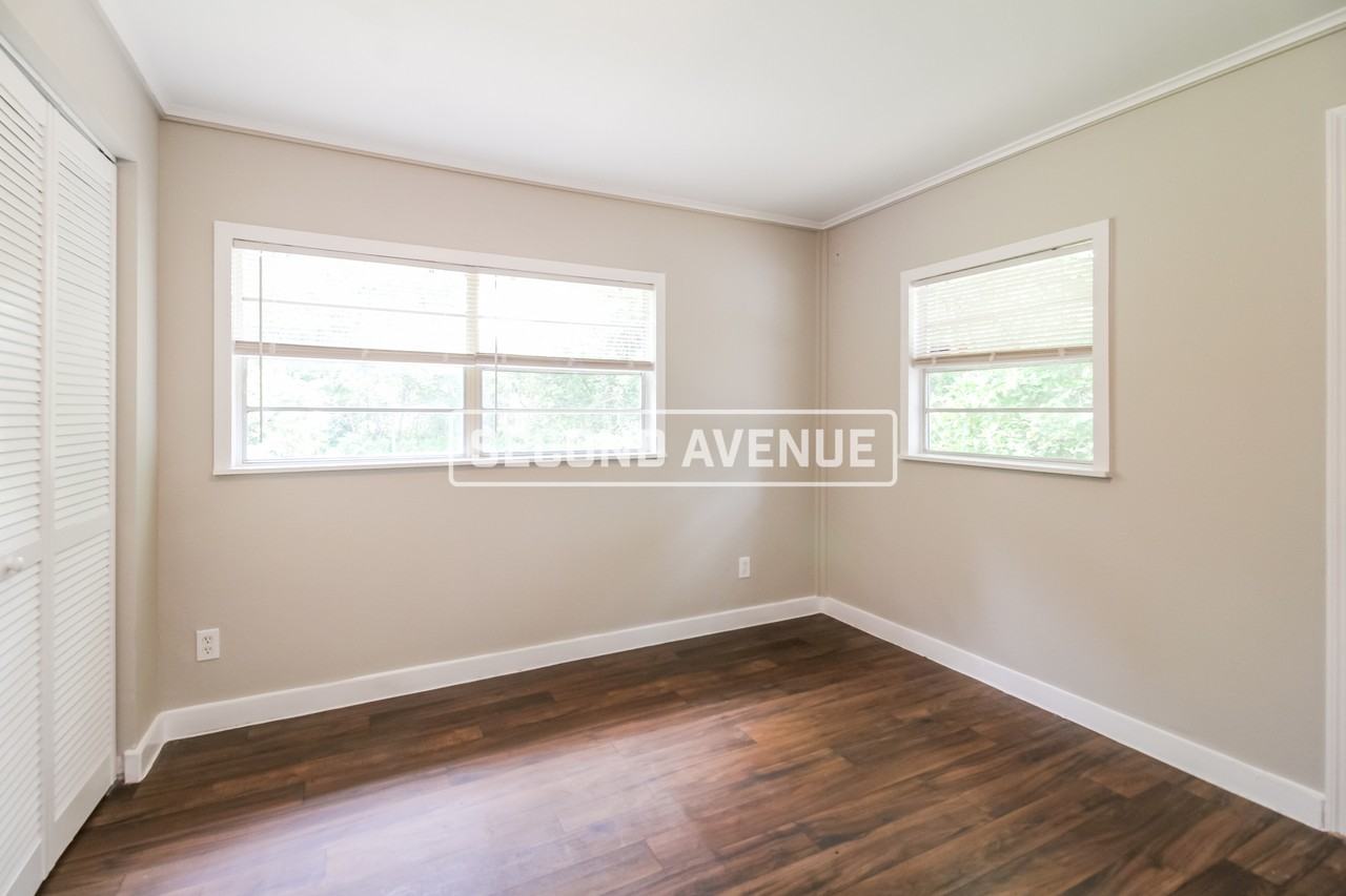 1544 Breton Rd - Photo 6 of 19
