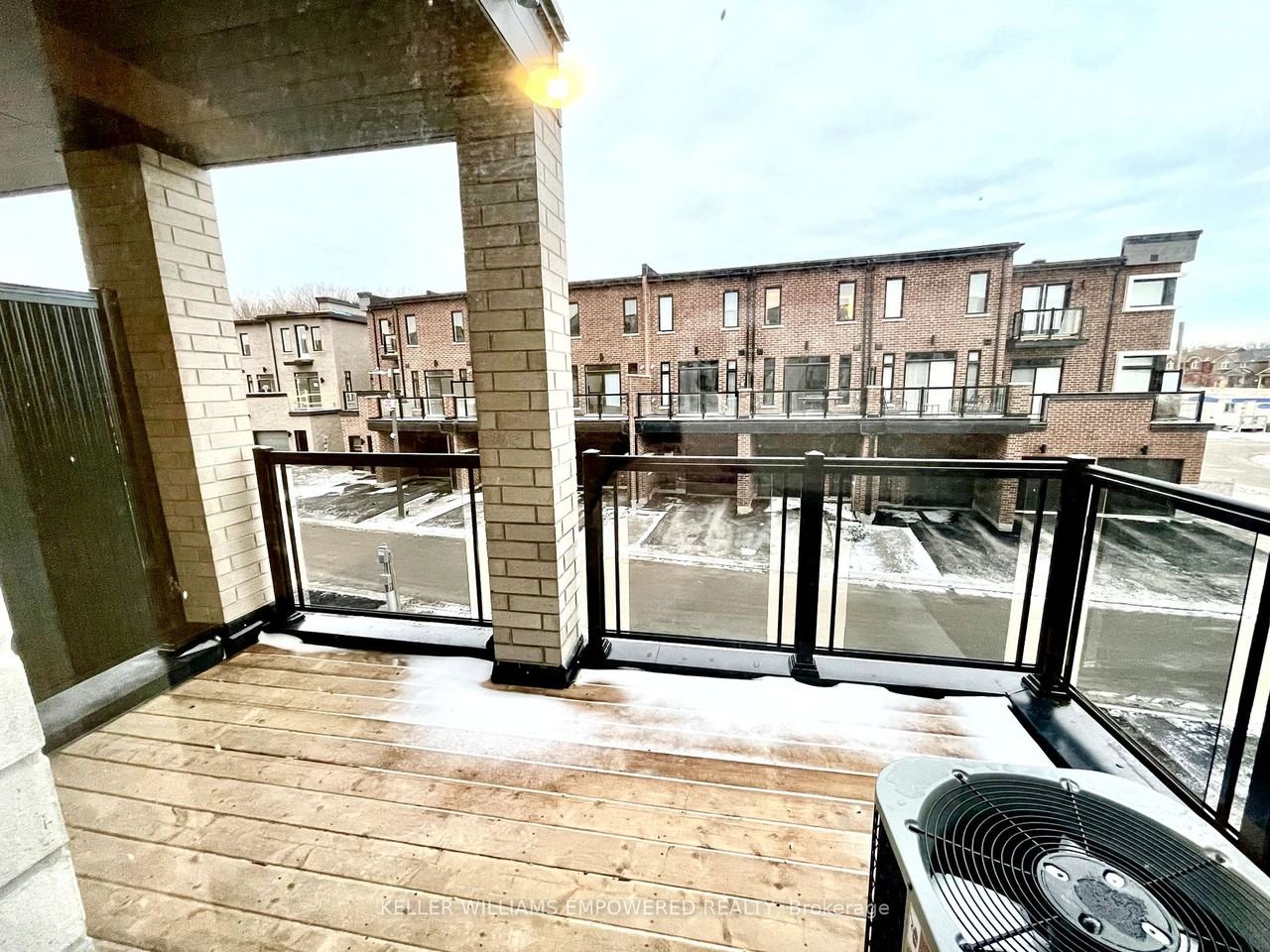 112 Stauffer Crescent - Photo 3 of 6