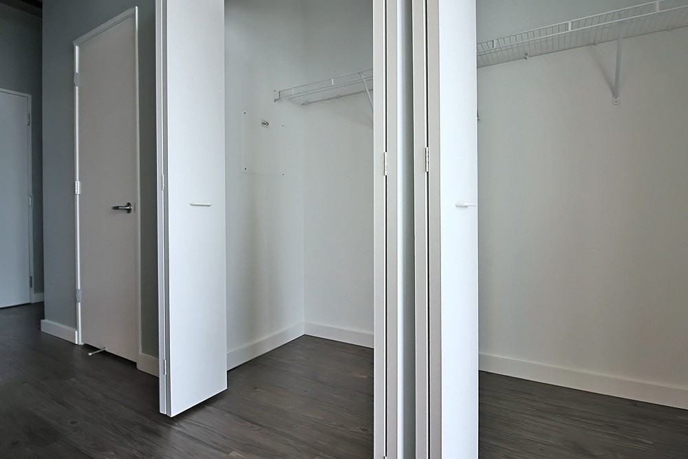 1401 S State St - Photo 6 of 19