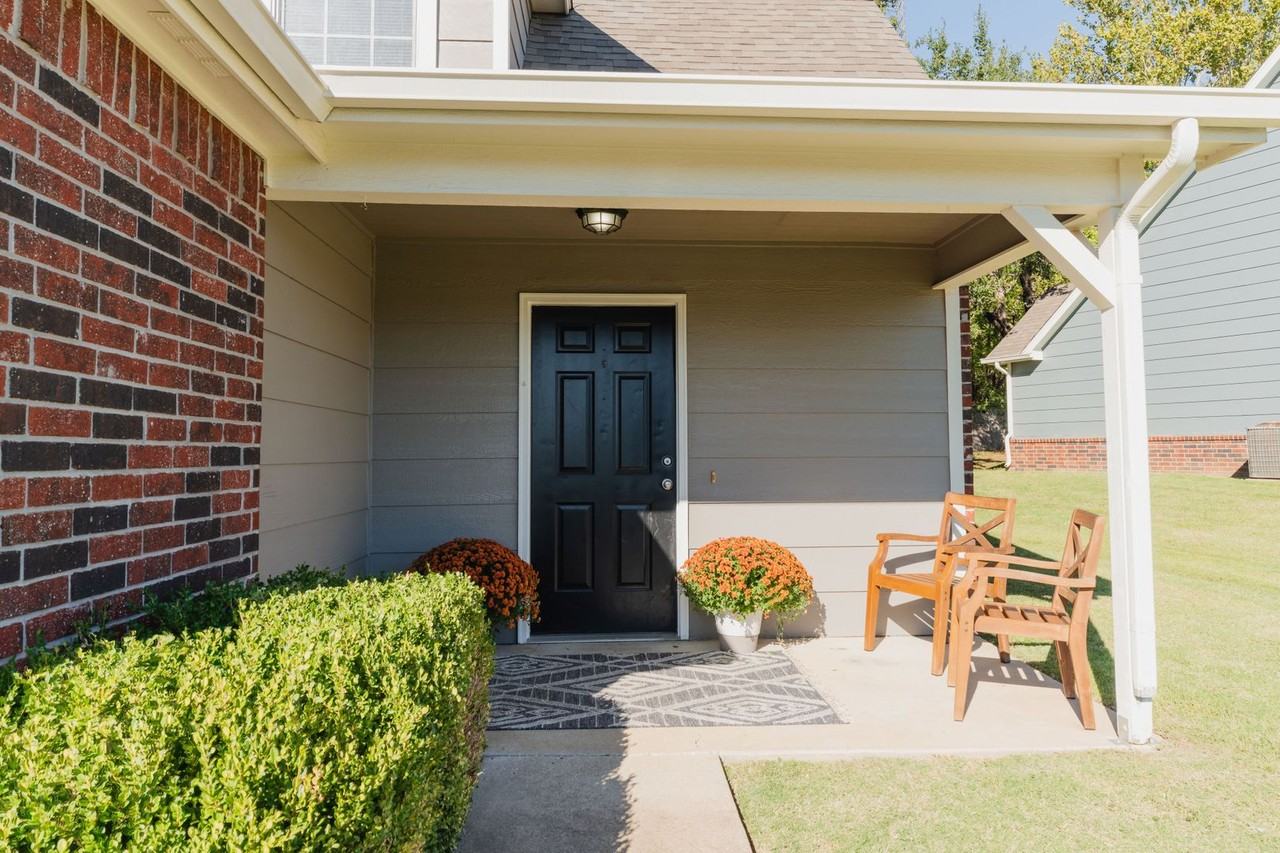 950/952 CC - Photo 3 of 14