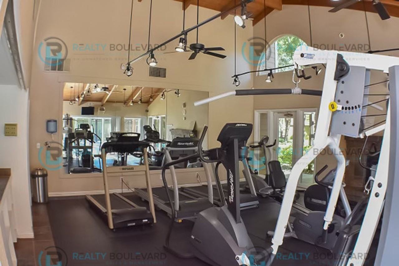7680 Bluestone Dr #383 - Photo 4 of 24