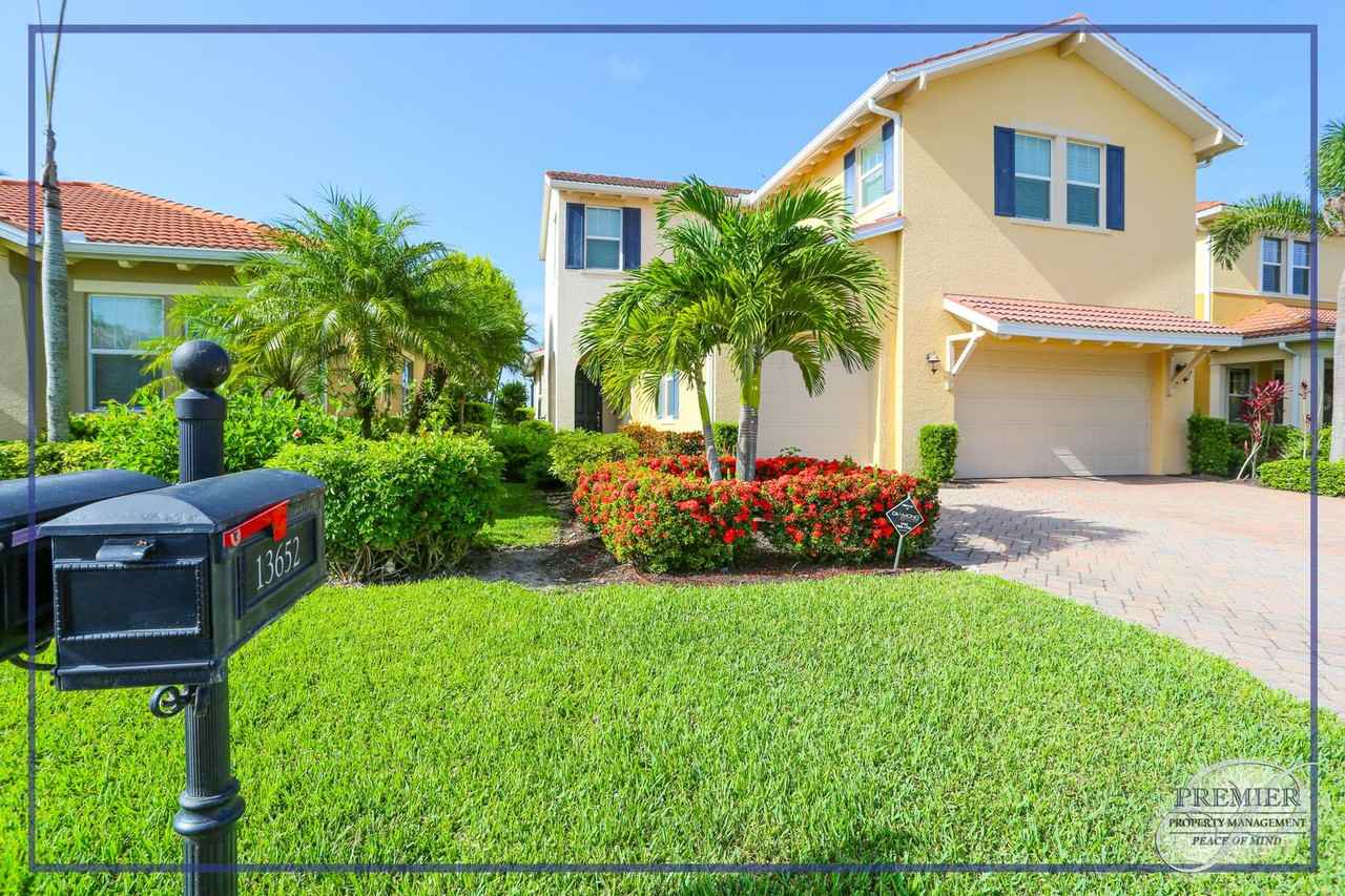 13652 Manchester Ln - Photo 2 of 50