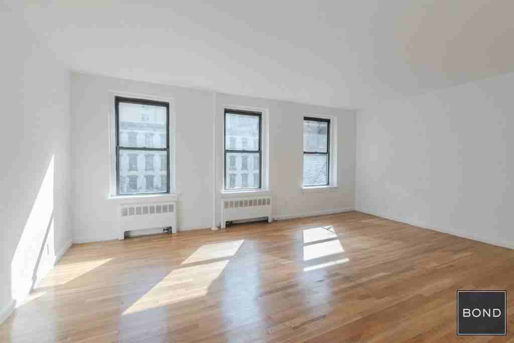 1st Avenue #9