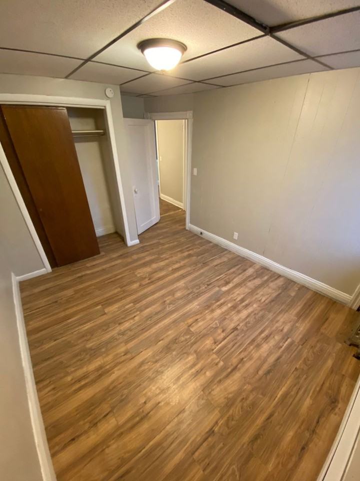 338 N. 2nd Street - Photo 2 of 7