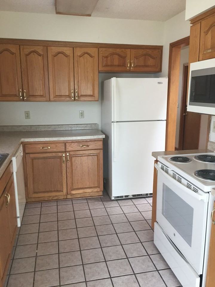 4421 Adam Ave - Photo 6 of 29