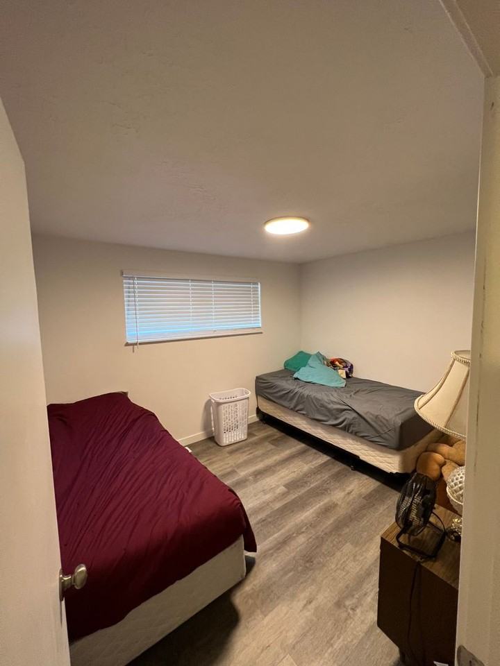 1434 S 320 E - Photo 7 of 9