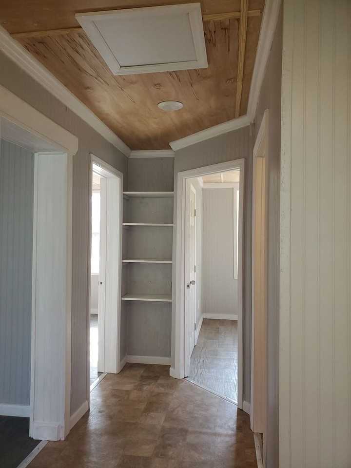 151 Circle Dr - Photo 6 of 11