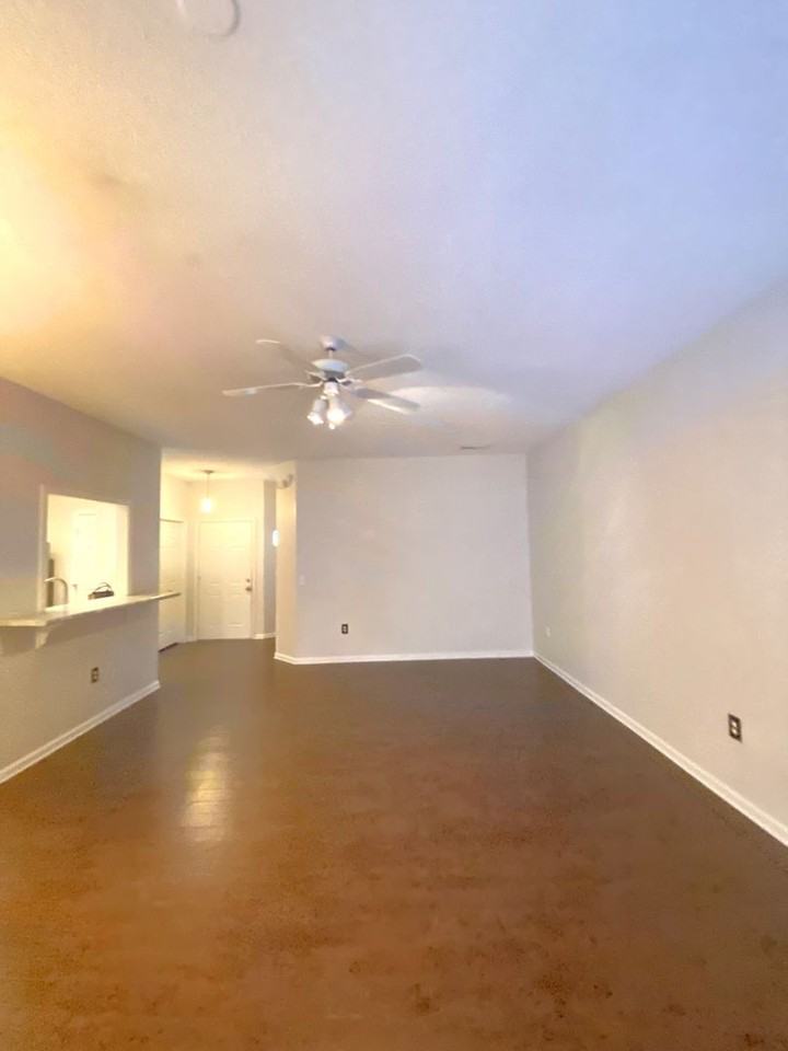 1600 Sturdivant Drive - Photo 7 of 19