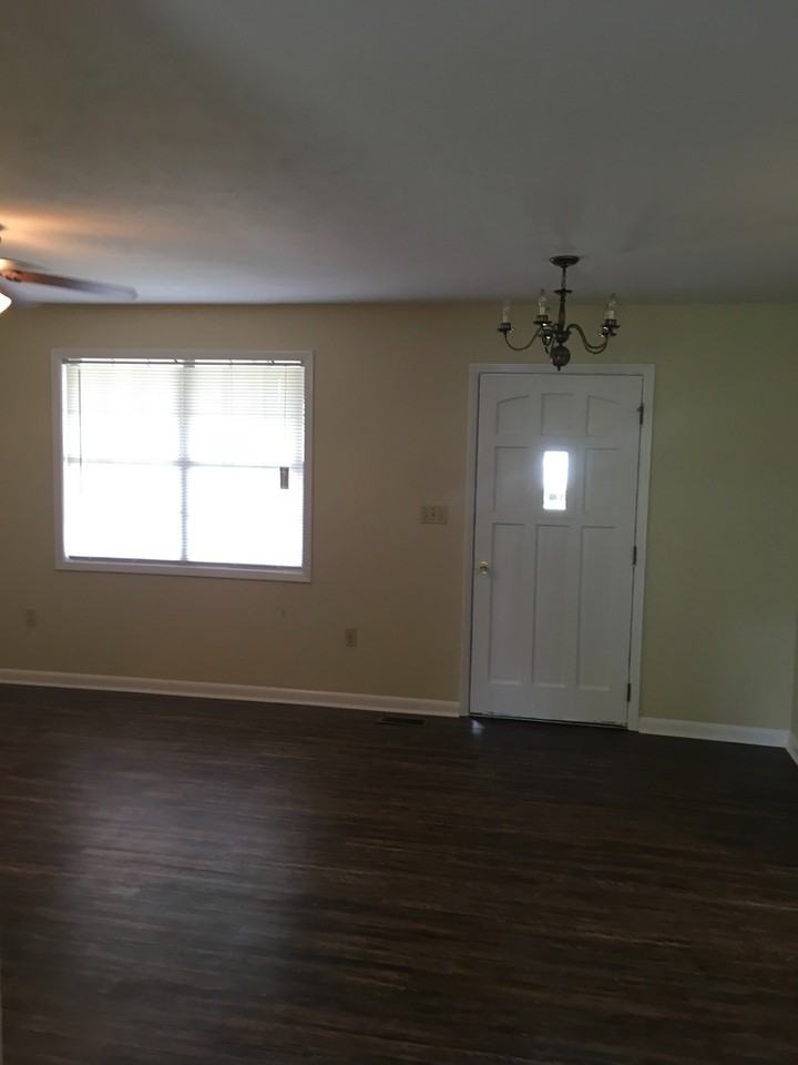 1000 Kay Dr Sw - Photo 2 of 11
