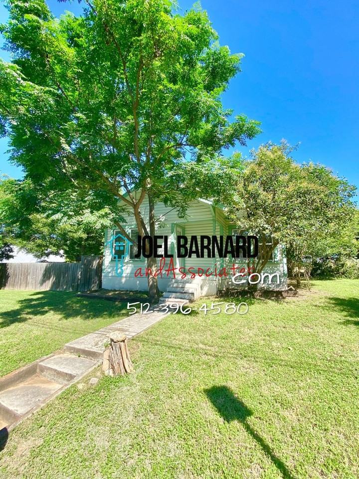 310 Orchard St - Photo 2 of 20