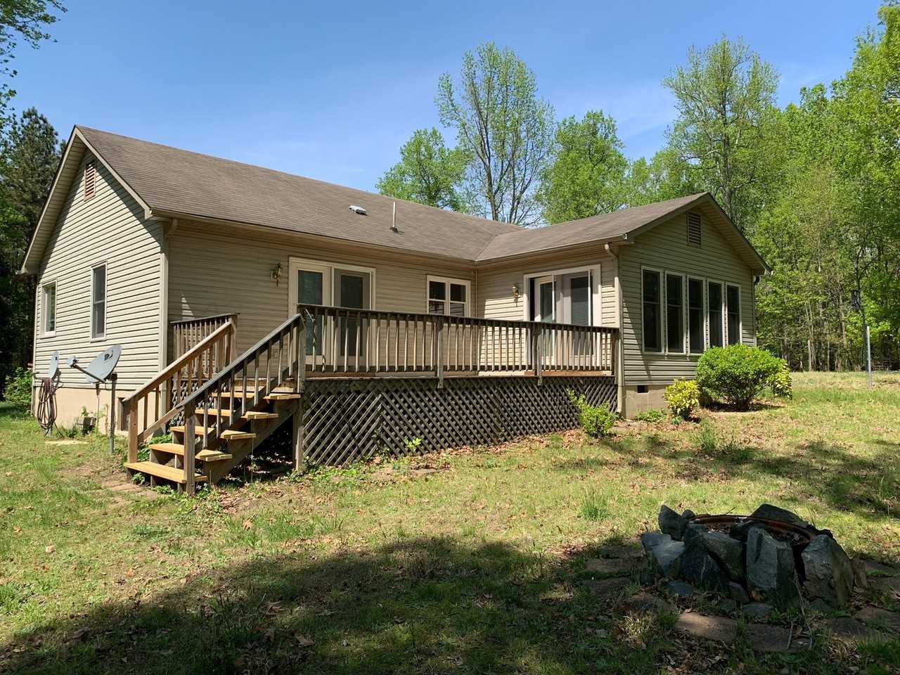 17738 Wilmont Rd - Photo 2 of 10