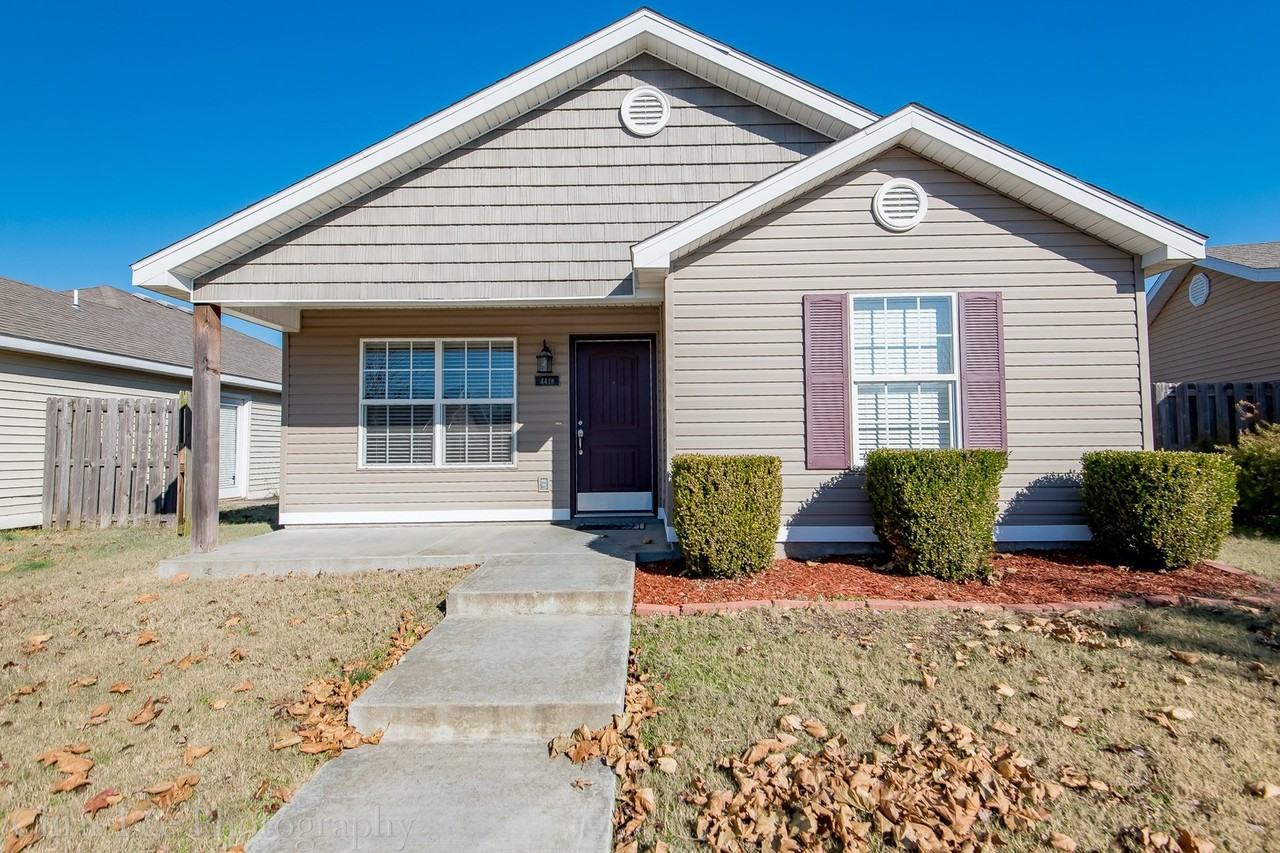 4418 W Sweetgum Ln - Photo 2 of 19