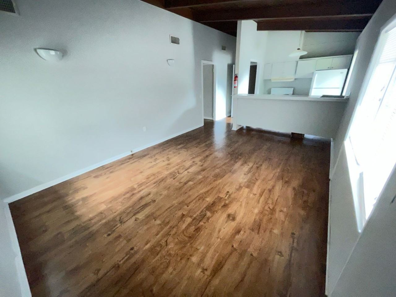 242 Georgia Ave #8 - Photo 4 of 7