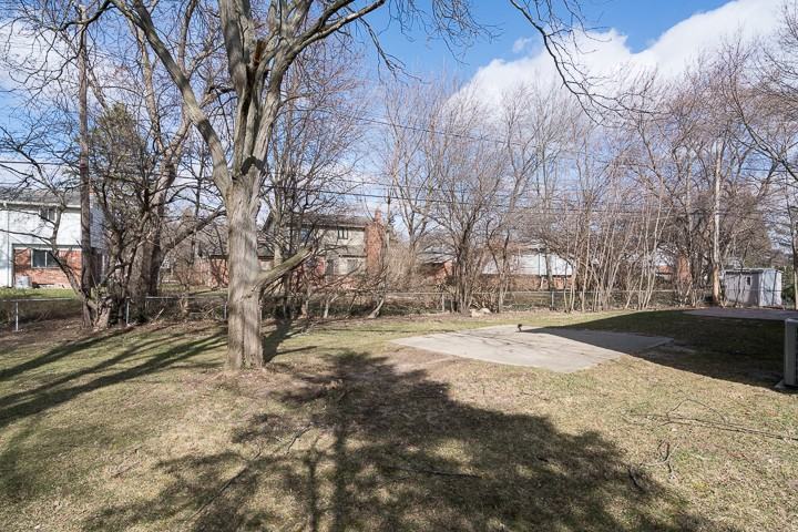 2915 Ward Ct - Photo 3 of 30