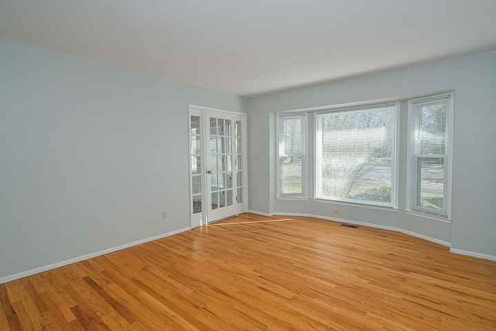 2915 Ward Ct - Photo 6 of 30