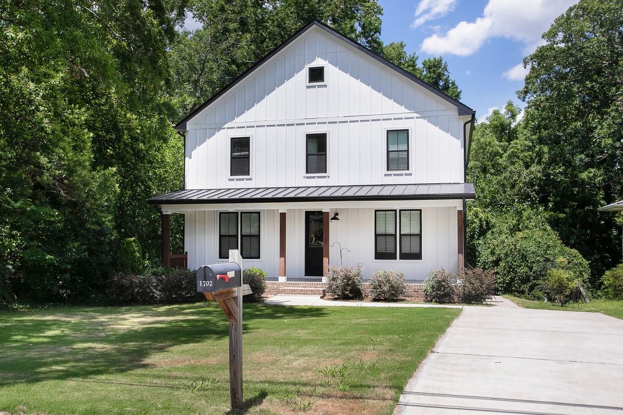 1702 Bivins St - Photo 2 of 20