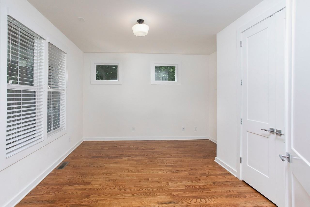 1702 Bivins St - Photo 4 of 20