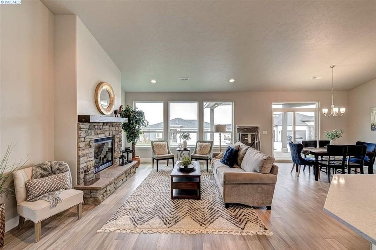 546 Summerview Ln - Photo 6 of 29