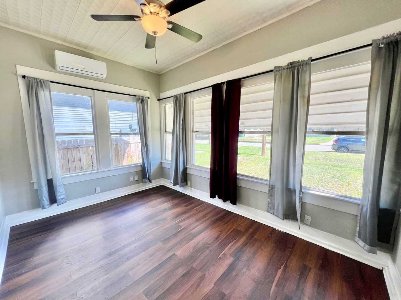 415 Denver Boulevard - Photo 3 of 23