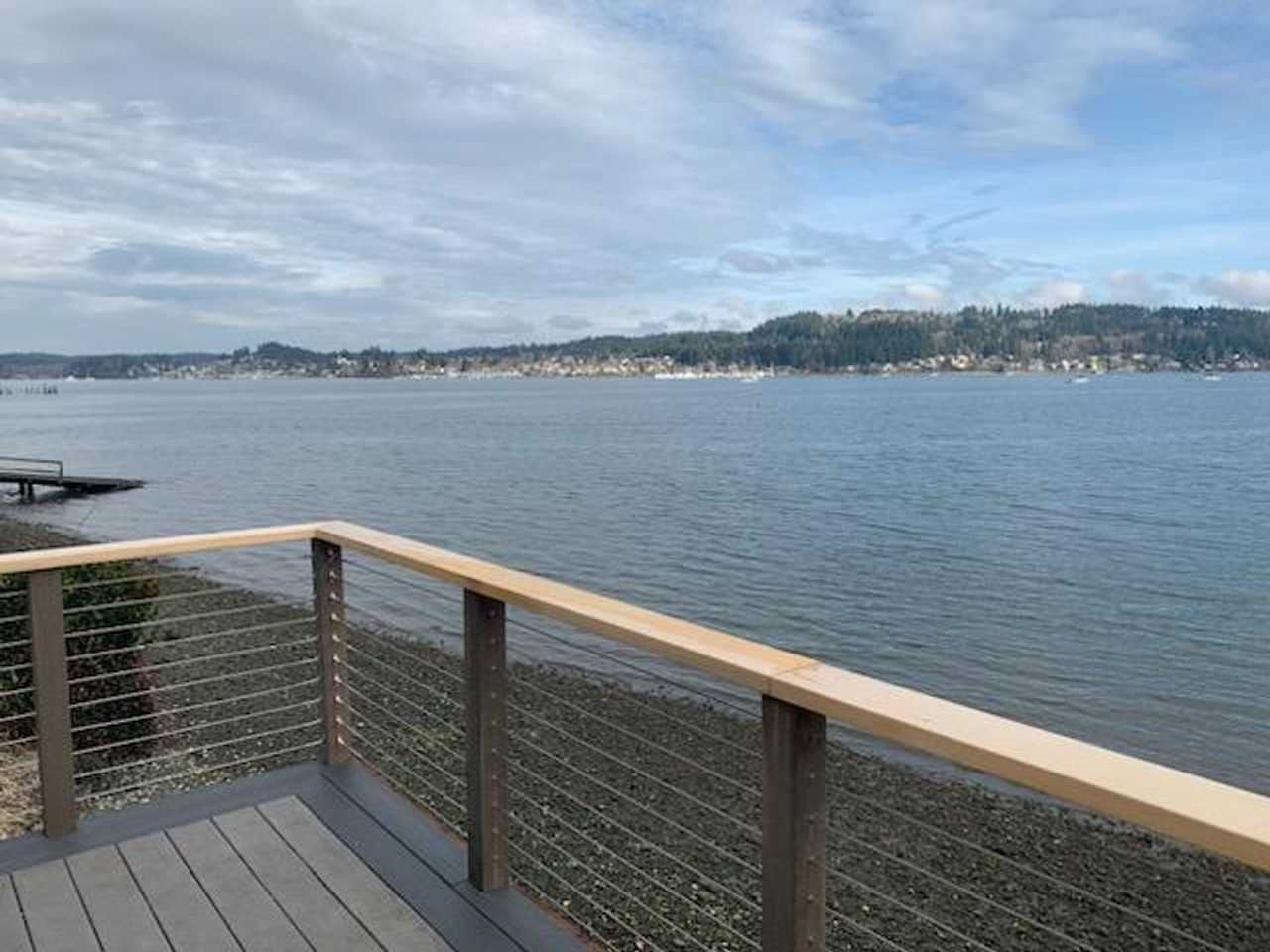 300 Nw Lundquist Ln - Photo 2 of 27