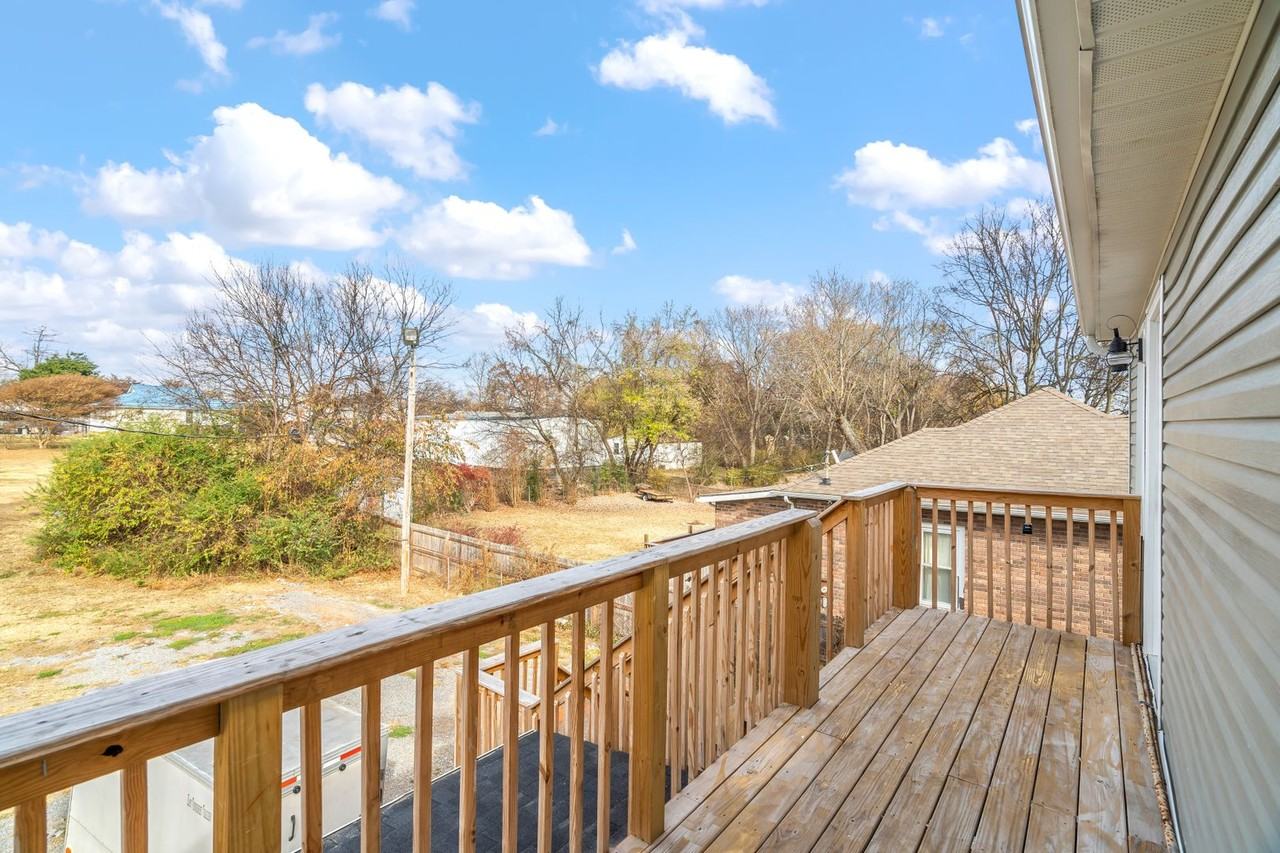 131 Pinedale st - Photo 3 of 11