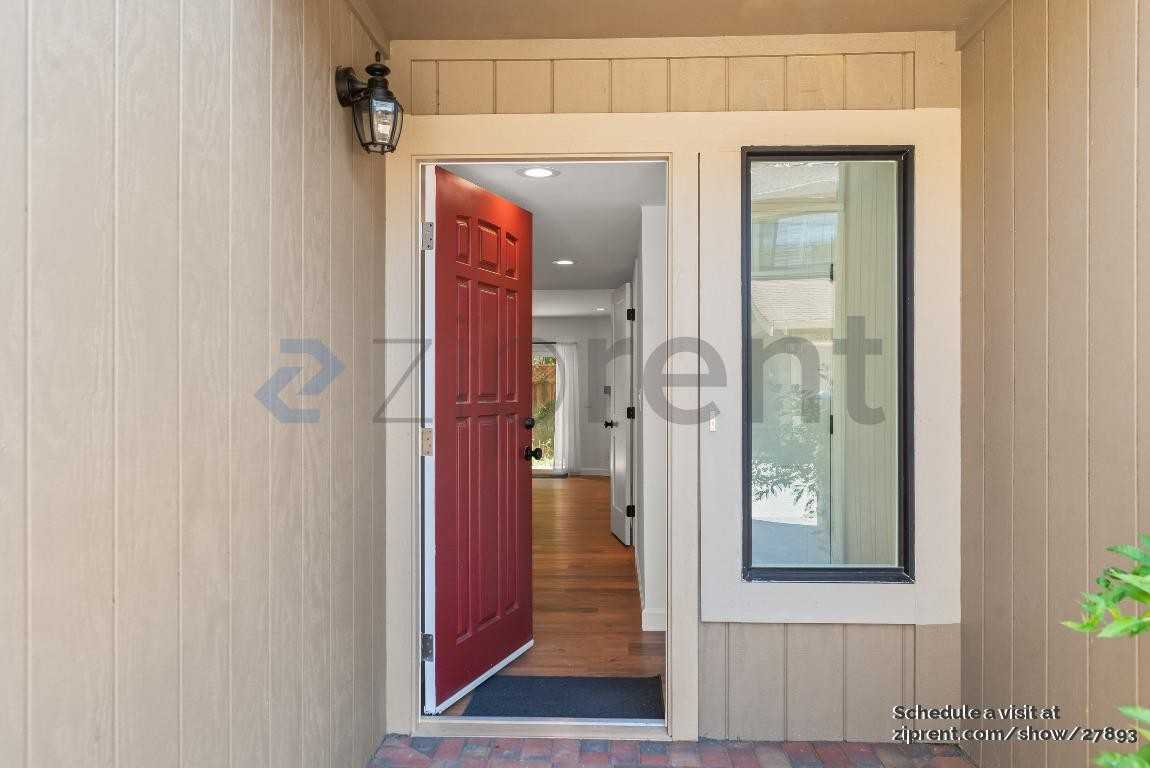 2052 Delbarr Ct - Photo 3 of 27