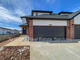 featured image of 822 E Watermill Cir