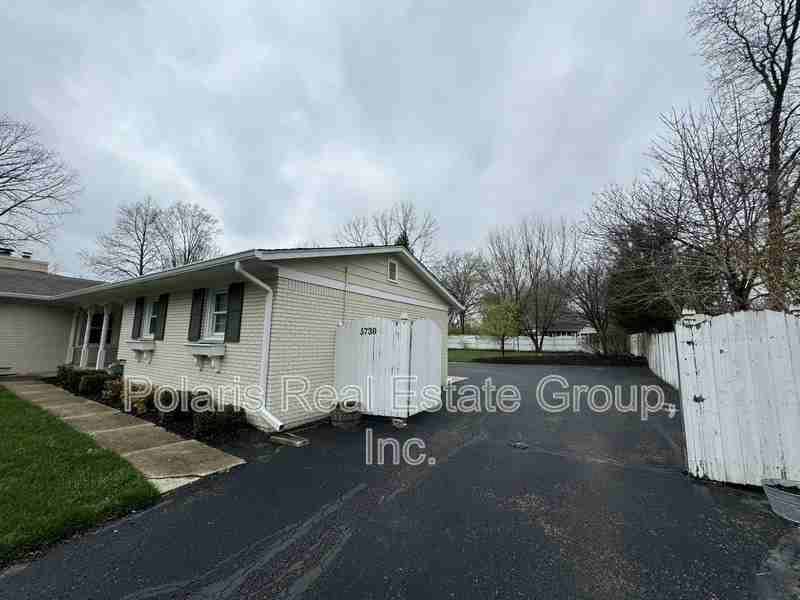 5730 Susan Dr E - Photo 3 of 45