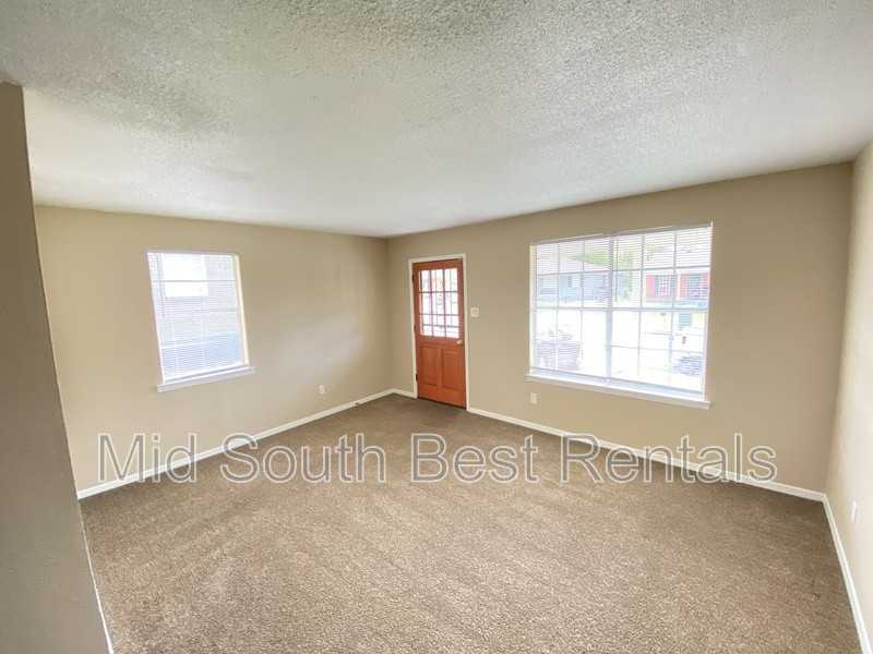 4428 Medley Lane - Photo 2 of 7