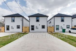 8126 Sterlingshire St #B - Photo 1 of 1