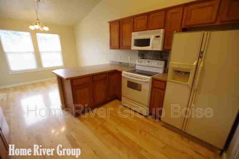 9482 W Sagebrush St - Photo 2 of 24