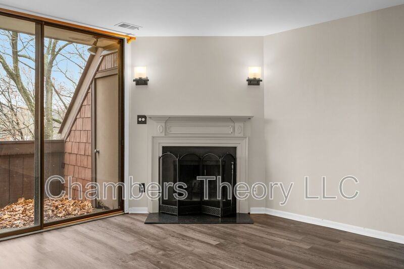 2232 S Randolph St #2 - Photo 6 of 29