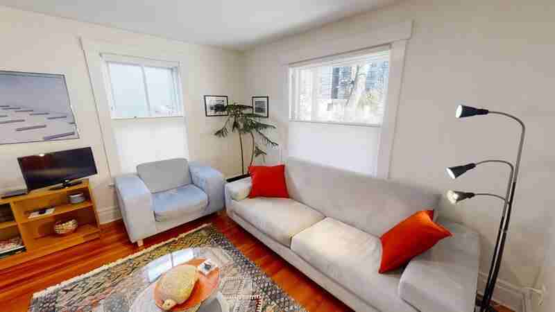 618 S Ashley St #1 - Photo 5 of 21