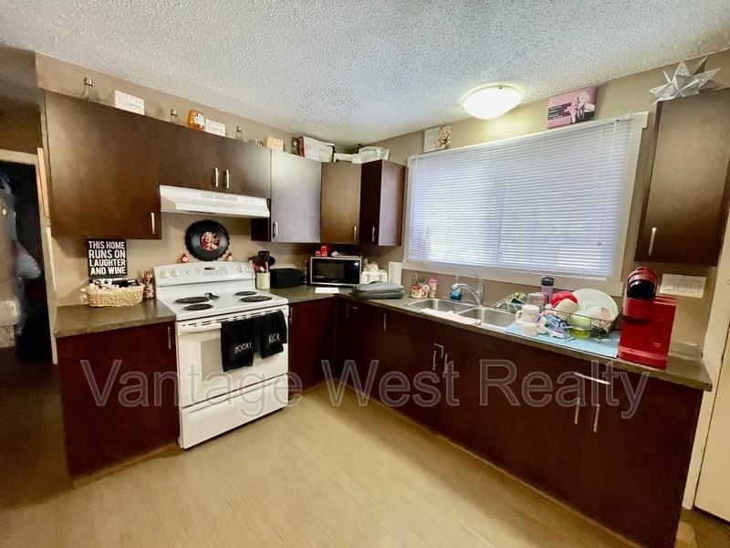 630, Kelowna, BC V1X 3A5 2 Bedroom House for 1,750/month Zumper