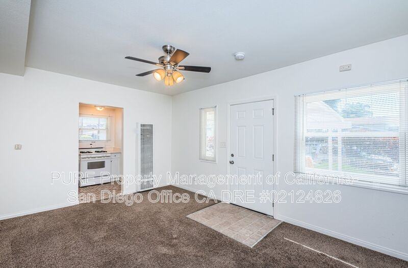 405 N Juniper St #1 - Photo 5 of 21